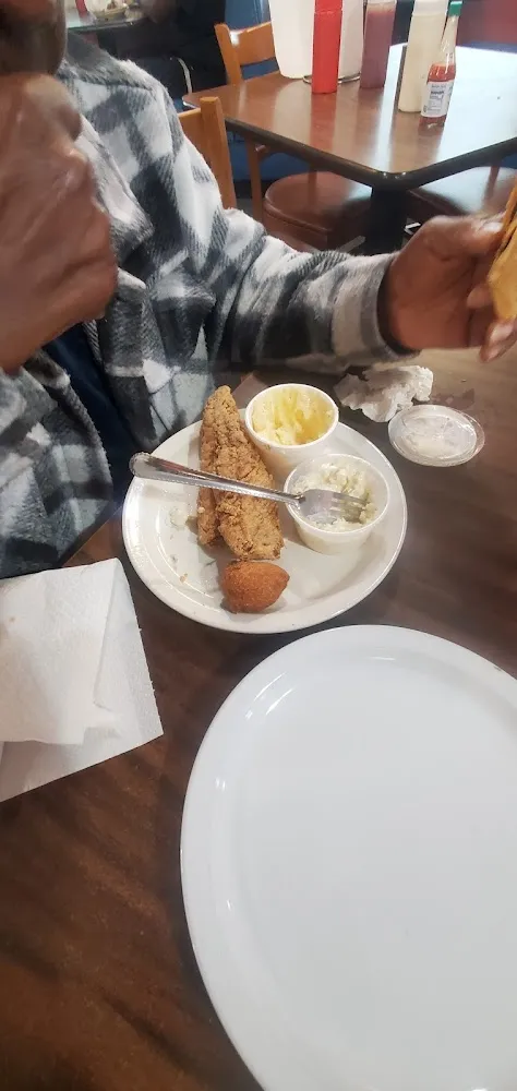 Mullet w Grits and Coleslaw and Hushpuppies